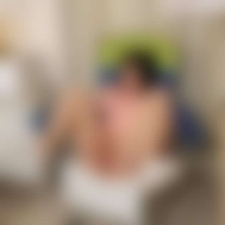 【Premium model】#040_MAASA
パイパンまあさのド変態セラピスト（22/22ページ）

Eku