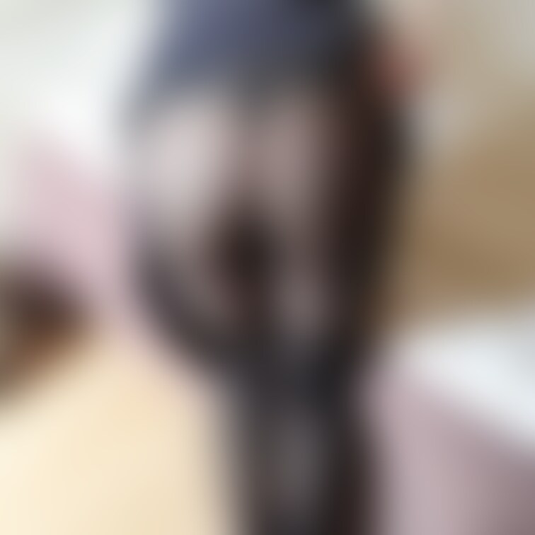 パンストフェチの方への写真です
ワンピースから黒ストTバックのお尻を撮影してます