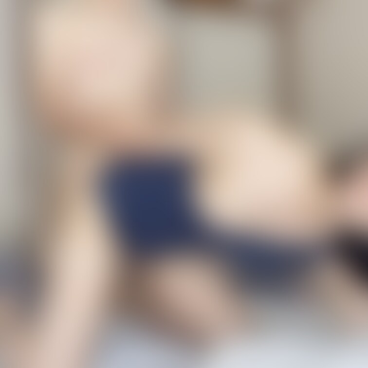 スク水着たままパンパンえっち🩱🔞スク水コスで正常位とバックしてます🥰今回はバック耐えれるかなって思ったけど、いつも通り気