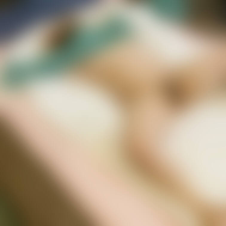 男性の提案で何人かの男性とアイマスクと耳栓をして何も分からない状態でする予定だったんですけど、すべて忘れてしまったみたい