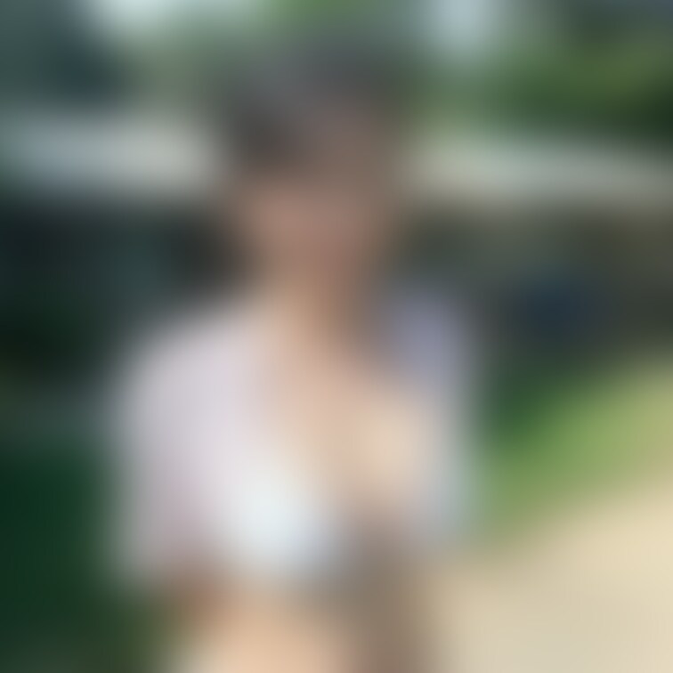 水着の熟女さん、人妻さんの写真を集めました♪
年上の女性が好きな方にはたまらない思います♪