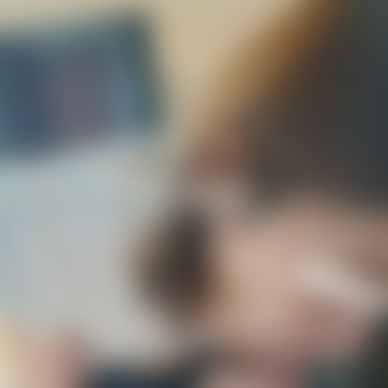 デートする前にチェックインして即フェラからの騎乗位でした！普段とのギャップがエロい🥰動画は後日