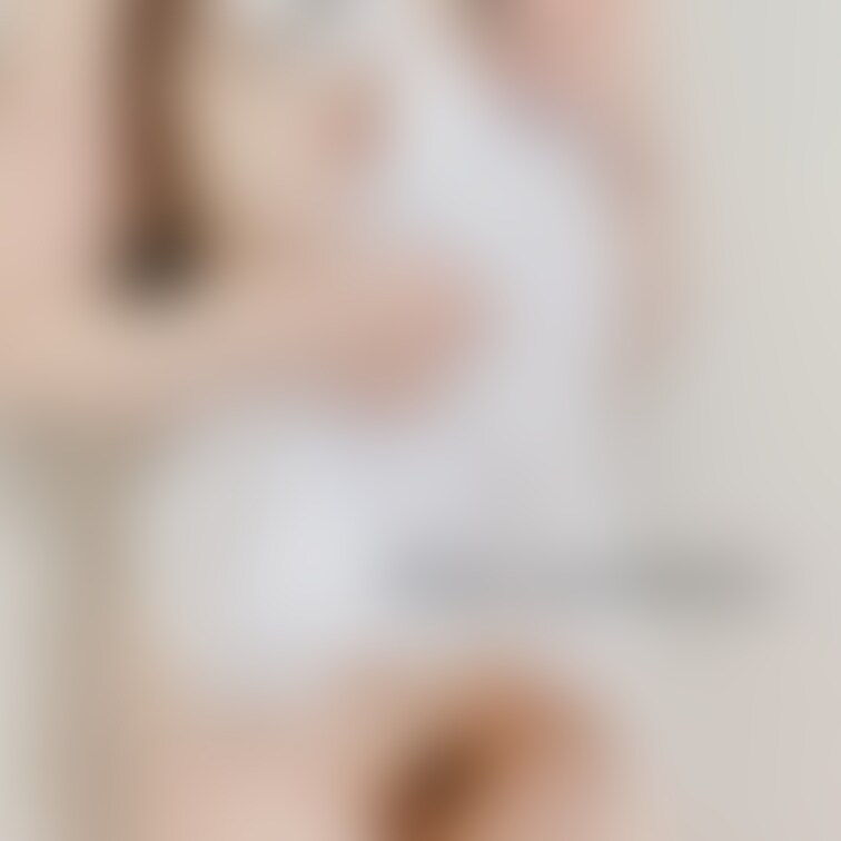 まいまい応援プラン様限定ショット📷✨

裸にエプロン😍
最高じゃない？