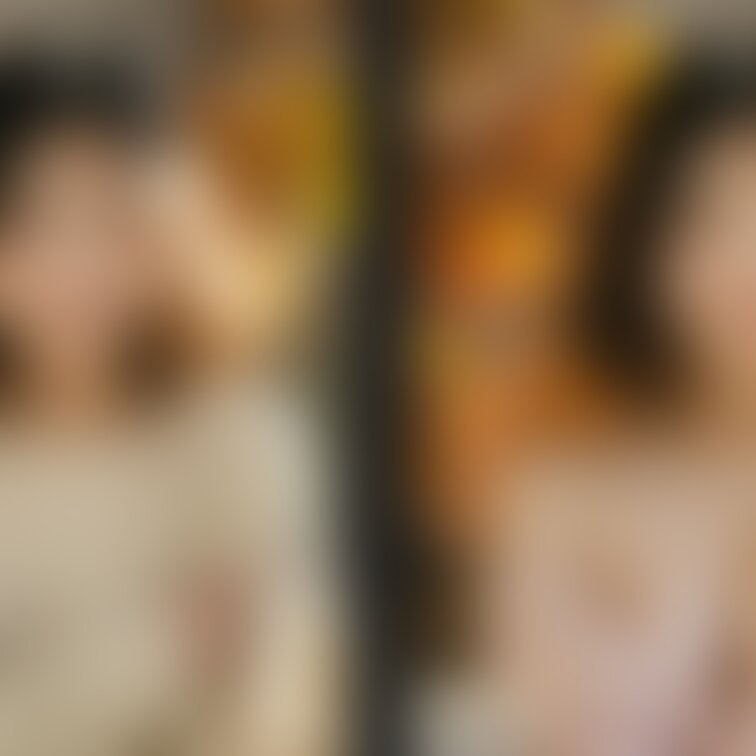 着衣と脱衣を並べた画像です。画像№1030