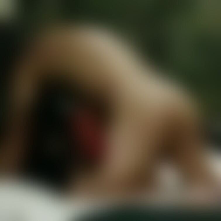 タイトミニと
ニーハイブーツで
行為を求める
巨乳女

Twitter（Remi）
https://mobi