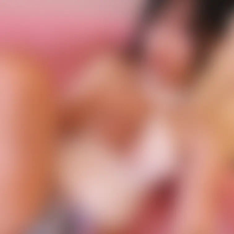 右上の「いいね」と「保存」押してから見てくれると嬉しいです🤍
撮影日は基本ノーブラです🤣
衣装着替え中の中途半端
