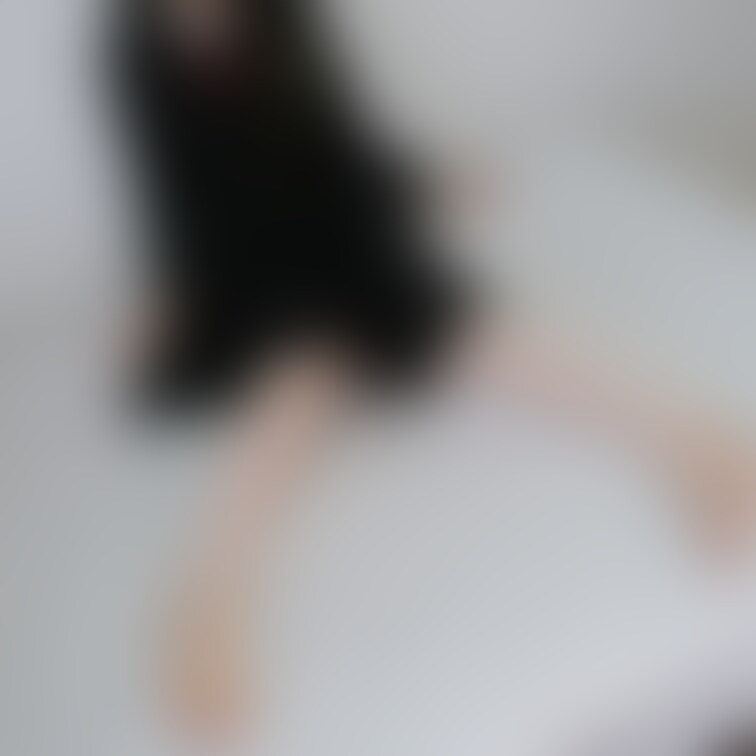 こんばんは～🌙
今日？明日？投稿する動画の中で着た制服！可愛い！❤

てか制服初めて自分で選んだよ！これ可愛い、、ですよ