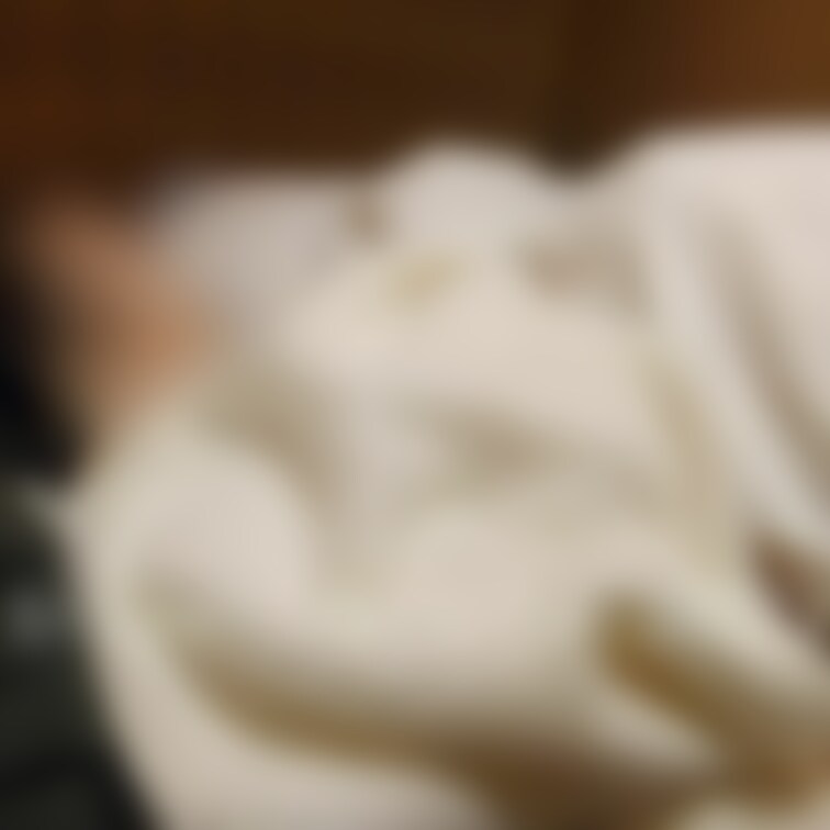 清楚な白ワンピ学生の○○○おっぱいをまったりもみもみ(^^)/