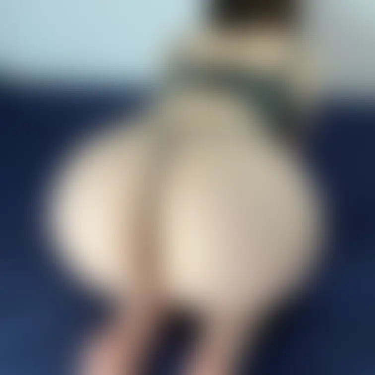 細っそいパンティ、食い込んじゃった😆