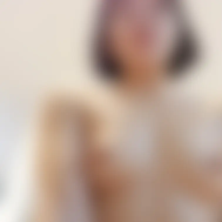 りんの騎乗位ハメ撮り風画像。アイドルとプロデューサーという関係ですが、こういう撮影をしてもらうこともあります。

セ