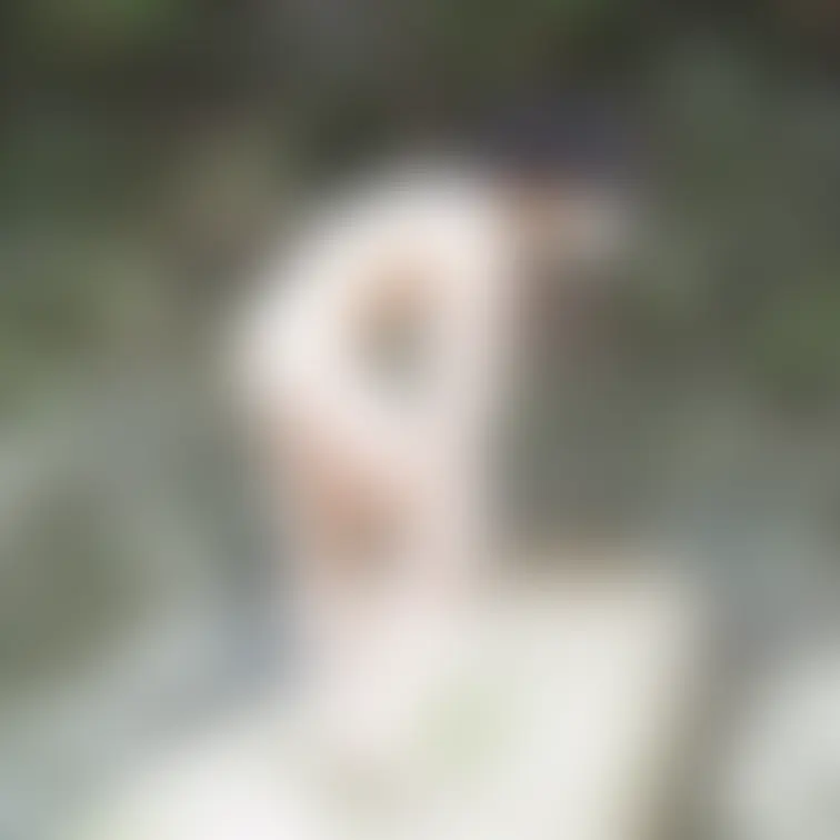 弥生の屋外ヌードです。人に見られるかもしれない状況でも体を張って頑張ってくれました。
セクシーアイドル虎の穴・弥生