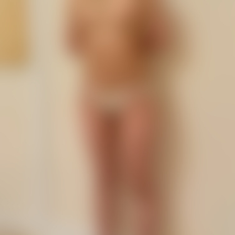 変態に育ててるOLを仕事後に呼び出して縛って放置。縄を食い込ませるとイケる女に育ってます。