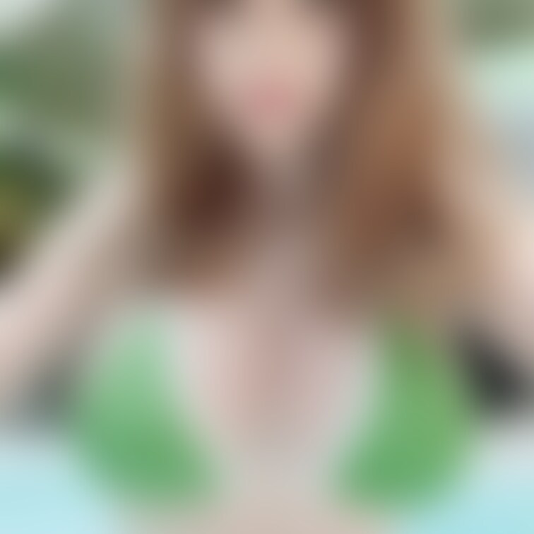 「緑のビキニ水着で…エッチな、水遊び・ 後ろから挿入され、最後は正常位からオッパイへ白濁液を出されて…」

一緒に、