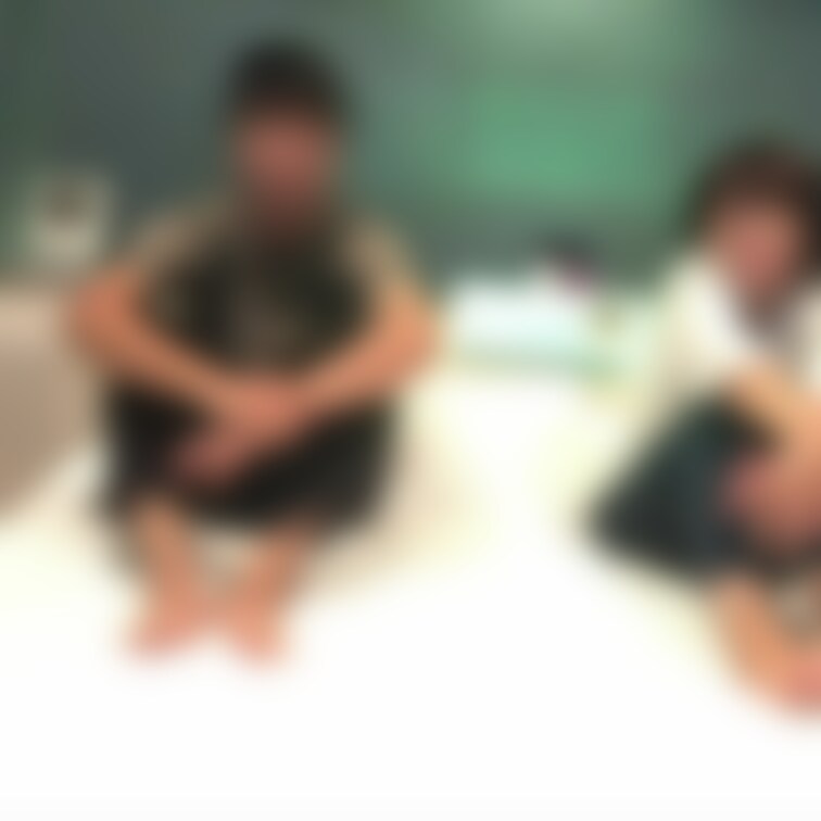 ［ファン限定フル動画］🎁

【人妻不倫】「旦那よりずっと気持ちい…。もっと突いて」とSNSで知り合った人妻と即効でラ