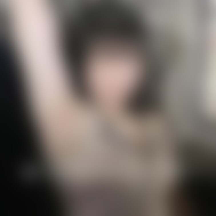 脇フェチさんいる?