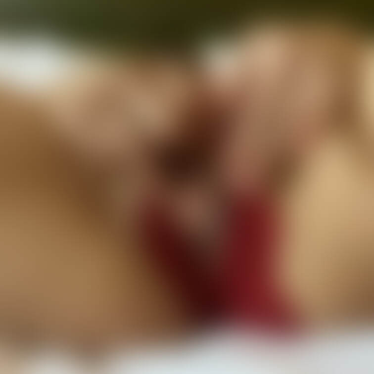 パックリ、、、
中まで、、見てみて。。。