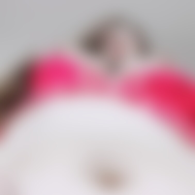 ブラを取らず、
おっぱい出したまま、
挿入されると
興奮してしまうのは
私だけかな😙