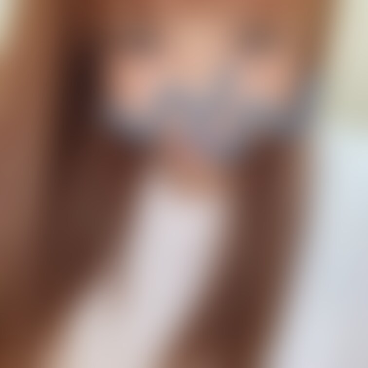 前髪切りました😝
自分でやったわりに上手くできた😇