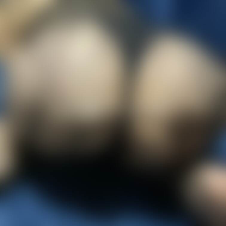 むちむち全身網タイツ❤️
ビリビリに破ってどうしたいの？💕