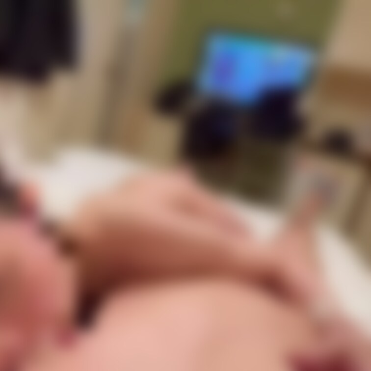 人妻さんとの密会❤️人妻さんのフェラはやっぱりいいなぁー😘ハメも投稿しますね🥴