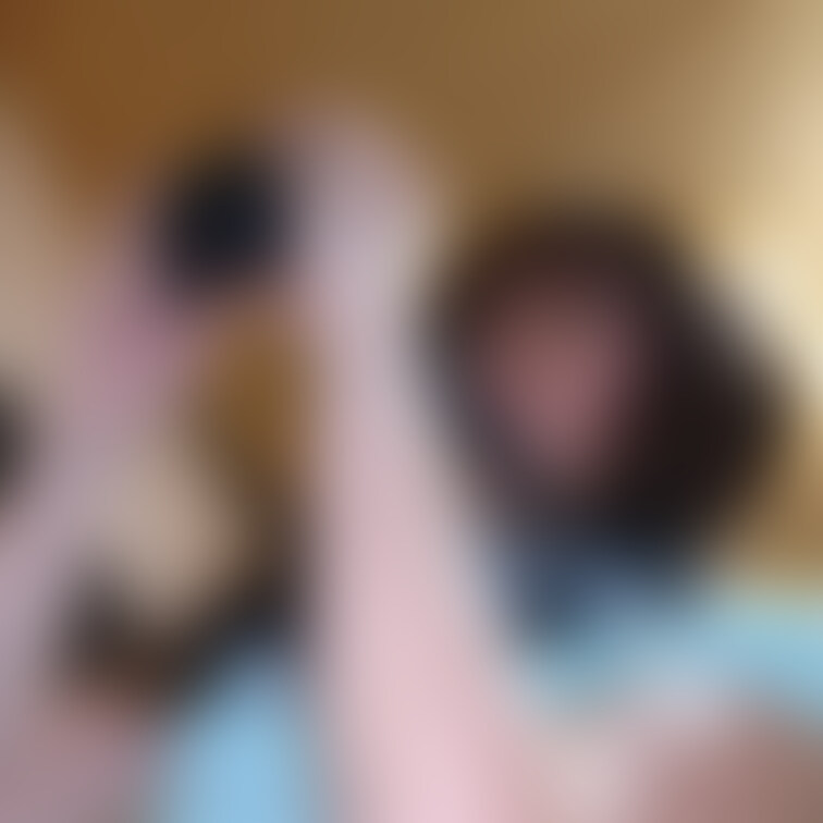 MyFansのアイコンにしようと思ったけど、ボツにした画像。

