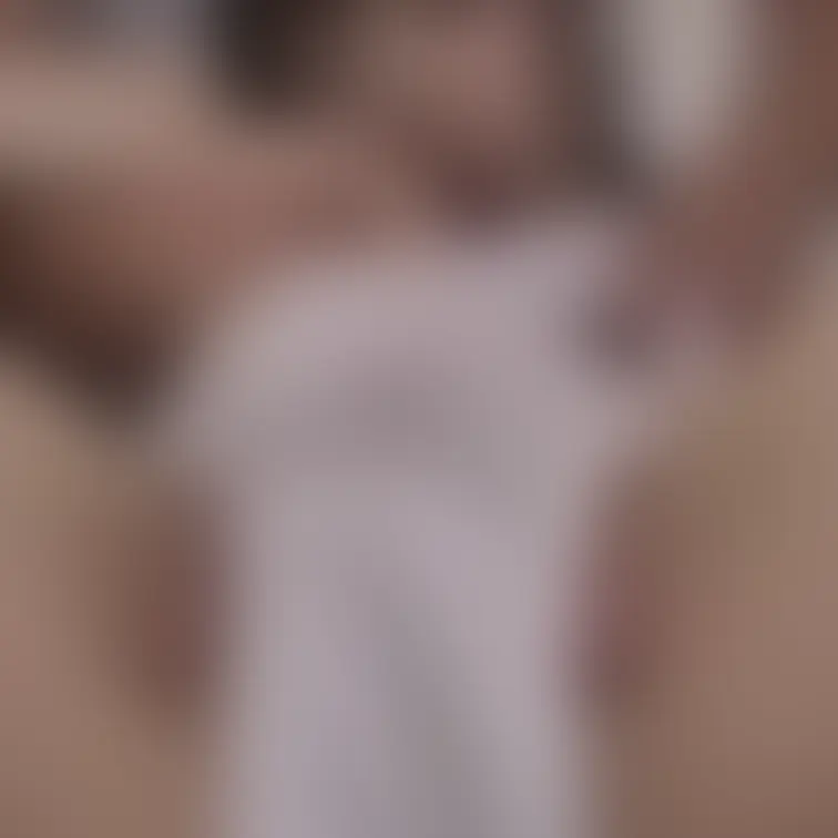 白パンティの中でくちゅくちゅ