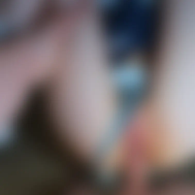 制服もカルバンクラインのショーツもしょぐしょ
何度も潮吹きして何度もイカされちゃって…///
でもドSさんも興奮して
