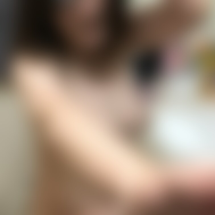 こんな可愛い笑顔から、この熟したエロい身体で下品な誘い方…最高です💮