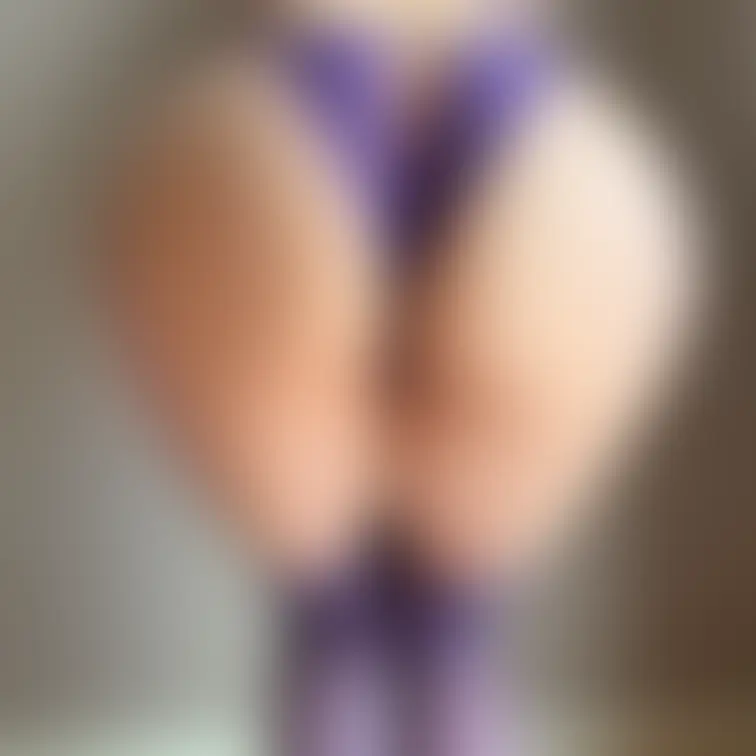 お気に入りの紫下着👙センターずらしはしてません😆