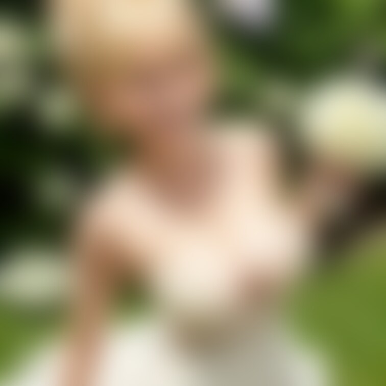 The bride is so beautiful to see in the hydrangea garden.
