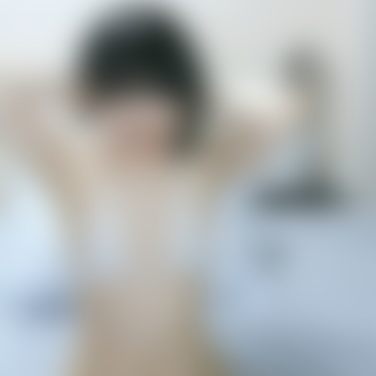 ○○○ライブにて有料配信したオナニー動画の切り抜き写真です♡

twitterや無料配信ではお見せしていない、マスク