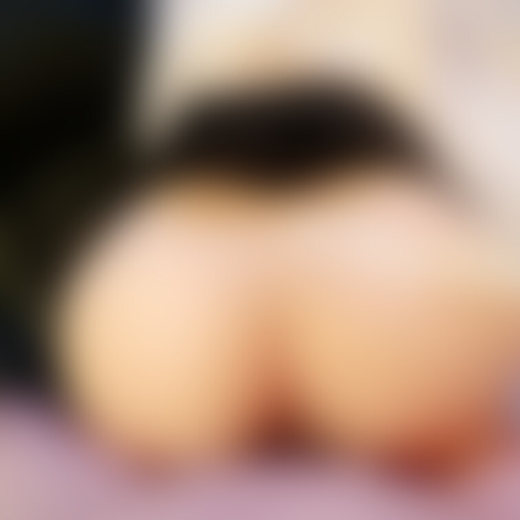 バックからのハメ写真です🍑
かわいいお尻ですか？💖

よければコメントで教えてね( *´艸｀)💕