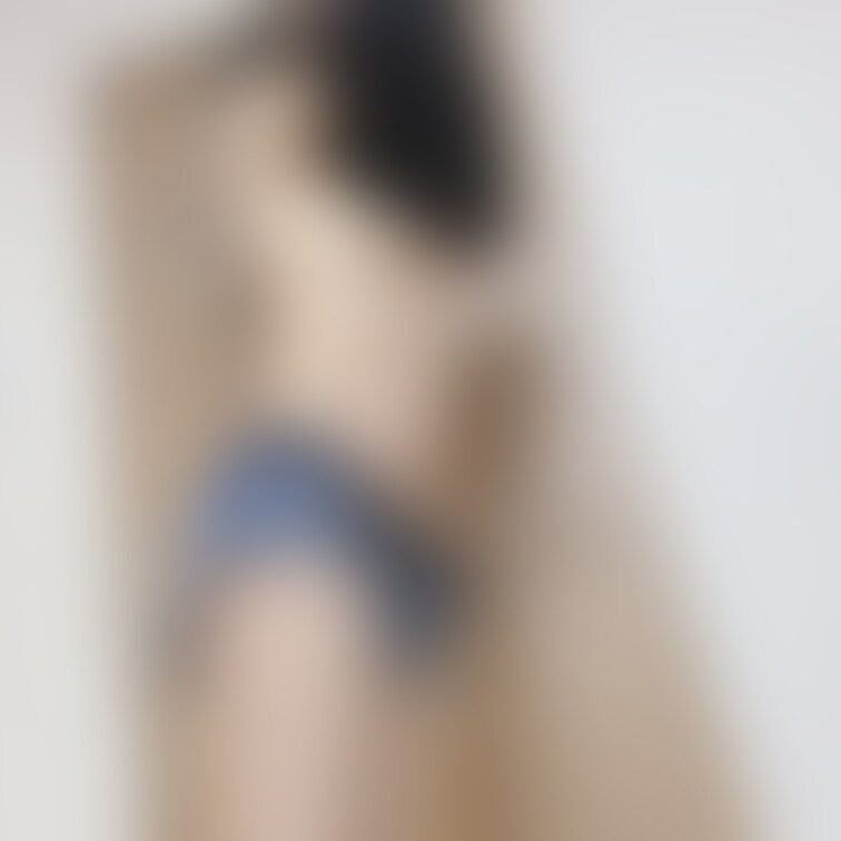 動画投稿遅くなり申し訳ございません🙇‍♀️
乳首見せるから許して？(>︿<｡)