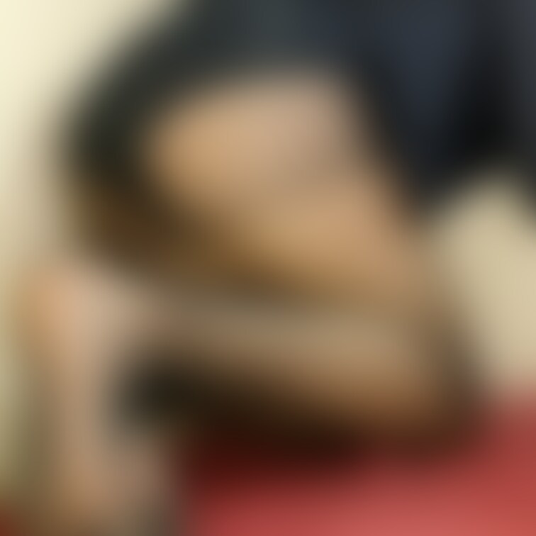 お貢ぎ版【寒い日のフェチ美脚】寒すぎますけど薄い黒ストッキングで出社。朝から裏アカ撮影して、からだをあっためて出社しまし