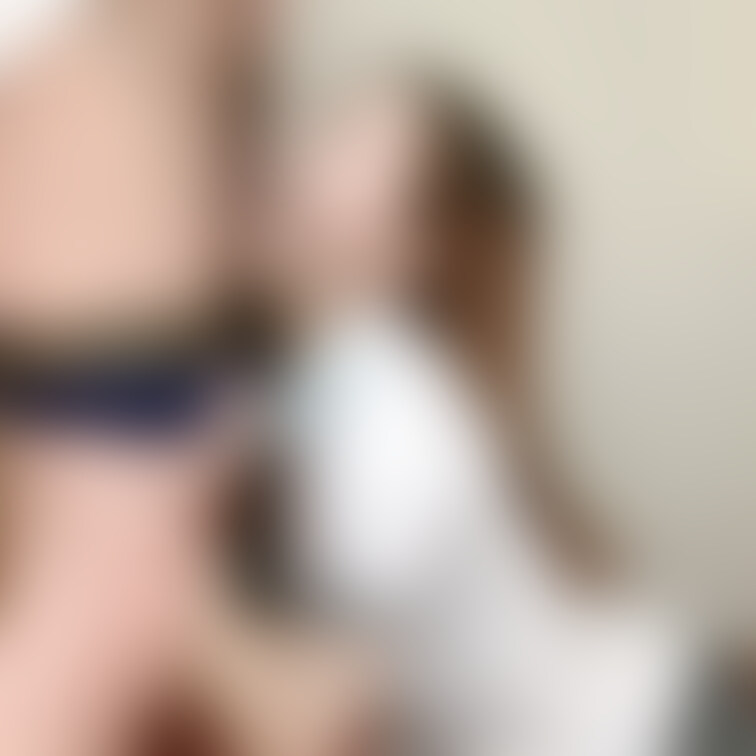 ここでしか観れない素人さんとのハメ撮りSEX動画を多数投稿してまーす！
顔出しハメ撮りやカメラ目線の主観ハメ撮り動画も