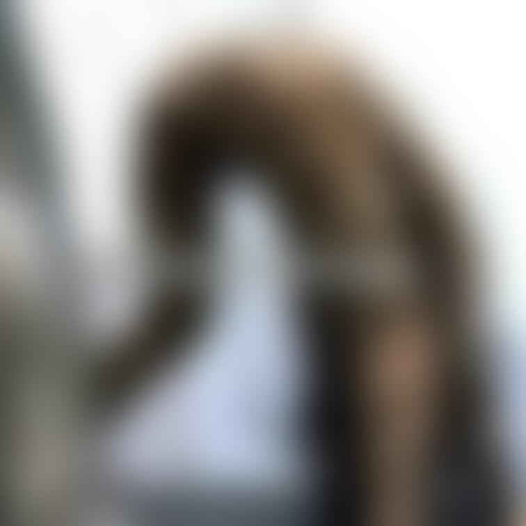 コスプレNGR動画からの切り抜き画像
彼のペット（獣）に襲われるっていう設定