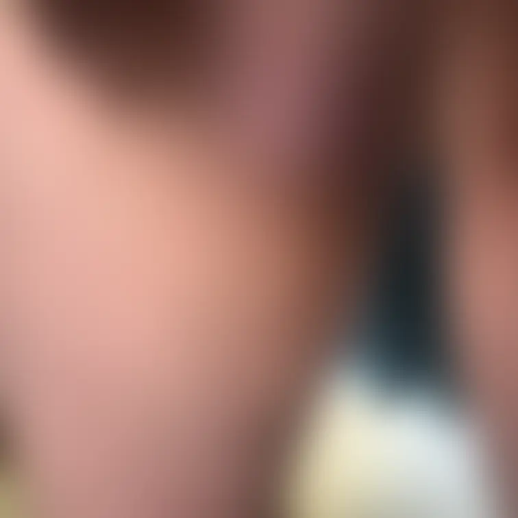 窓の外に向かって股間丸出しでオナニーしてたら
愛液だらだら垂れてた🫣
露出したいな〜