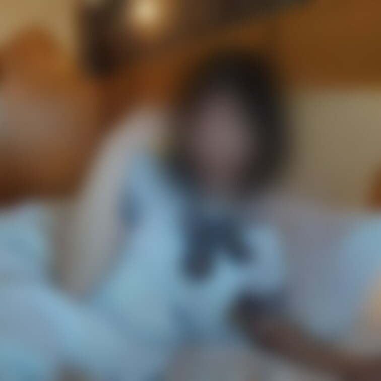 電マをあてられちゃいました///