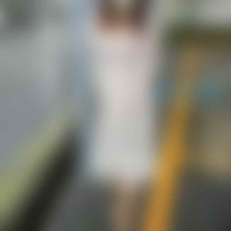 スケスケの服でコンビニにお買い物💕
男性のお客さんの視線をいっぱい貰っちゃいました🤤