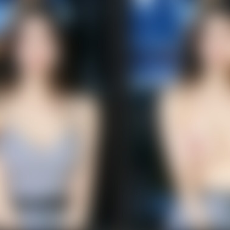 着衣と脱衣を並べた画像です。画像№146