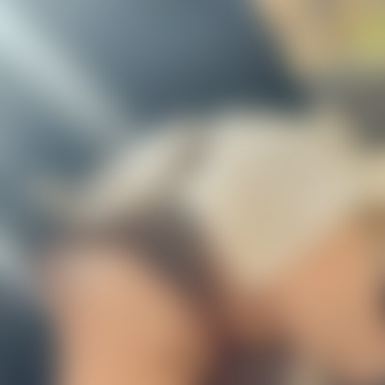 野外でぱいぱんのーぱん♡♡撮影❣️
近くに人通った時めちゃくちゃ興奮しちゃったのは内緒🤫💖笑
