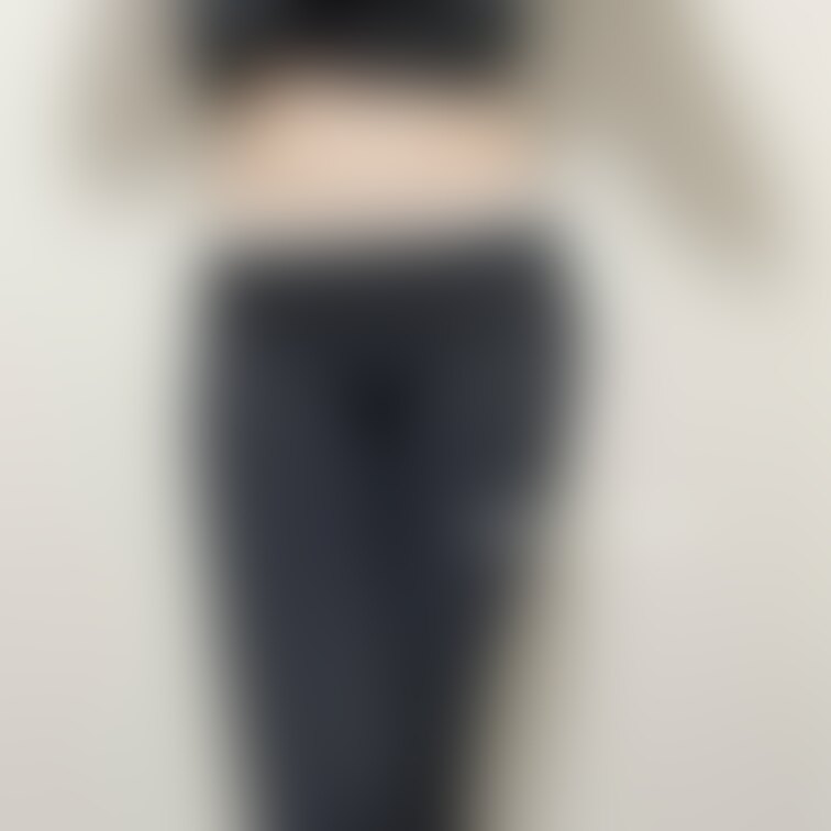 ヨガの体験に来たよ🧘‍♀️
○○○用だし、気にならないよね？🍑