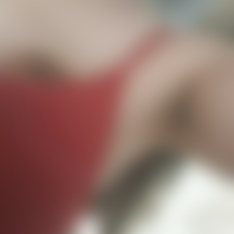エロいデカ乳輪と垂れ乳、腋毛がたまりません🤤