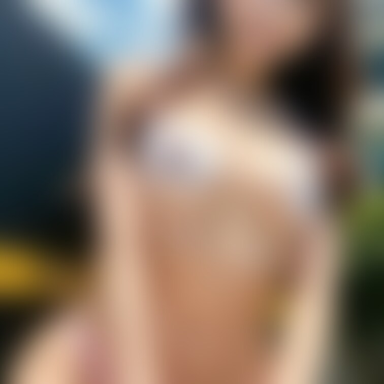 「骸骨と美少女」からの選抜画像です