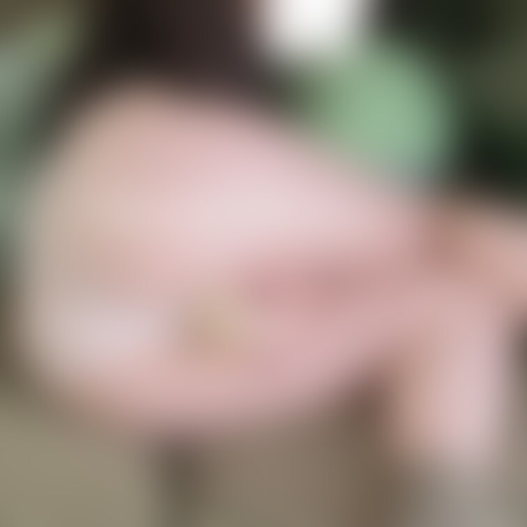 パンツの上から...続きは他プランで♡