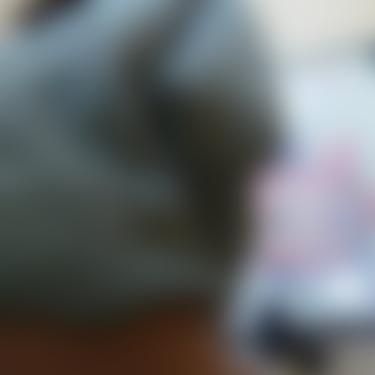 おしっこしてる動画をアップしたよ。リクエスト多数ありがとうございましたー🥰🥰
本編👇
https://myfan