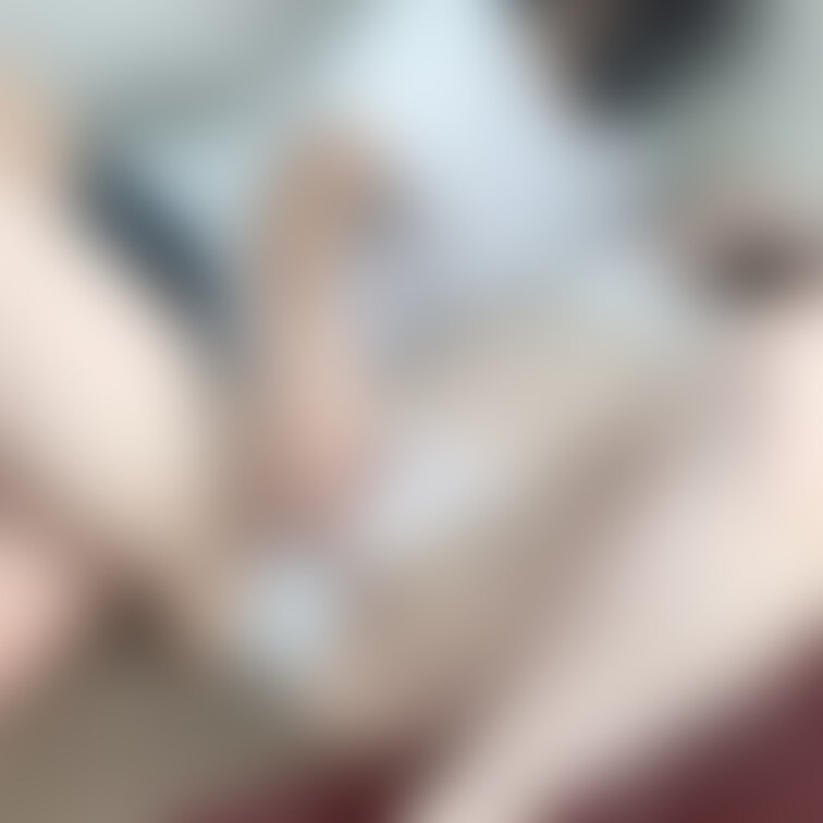大開脚で手マン
★370本以上のハメ撮り動画を投稿済です★
こちらはプラン内でハメ撮り個人撮影している素人の女の子！