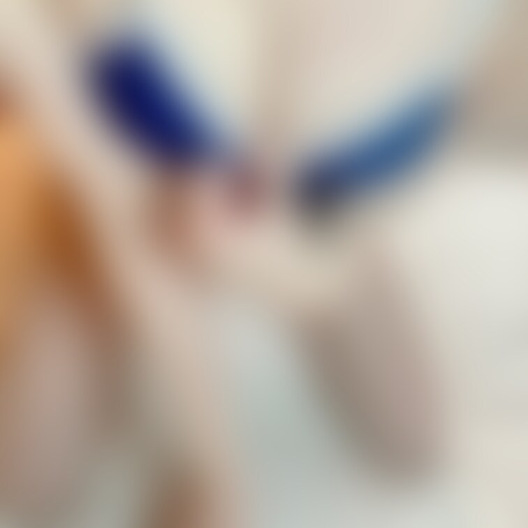 乳房がこぼれそう