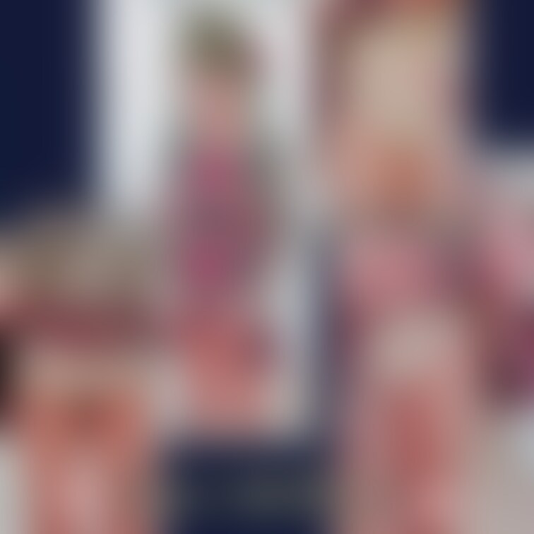 新シリーズスタート!緑髪ツインテール少女のじゅにあぱんつ♥️🐻
こんにちは✨りかです
りかの投稿見守ってくださっ