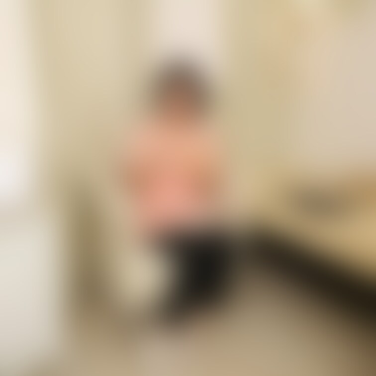 【Premium model】#040_MAASA
パイパンまあさのド変態セラピスト(5/22ページ)
Ekus